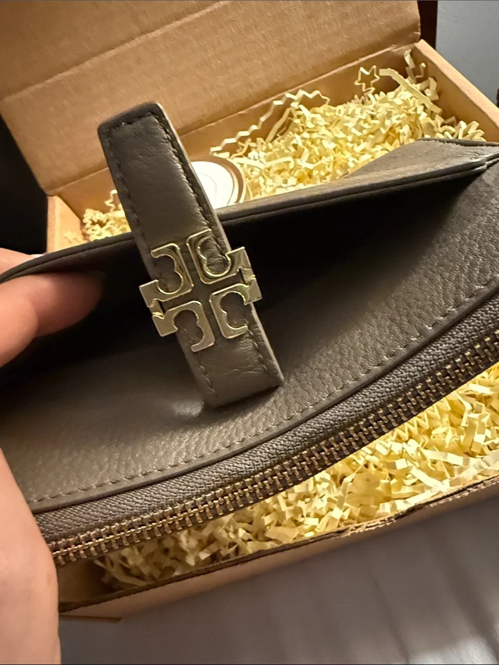 Tory Burch Sage Green Leather Zip Wallet with Logo Accent
